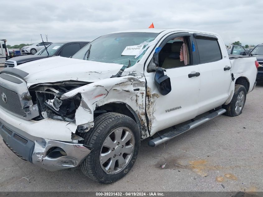 2007 Toyota Tundra Sr5 5.7L V8 VIN: 5TBEV54177S465771 Lot: 39257708