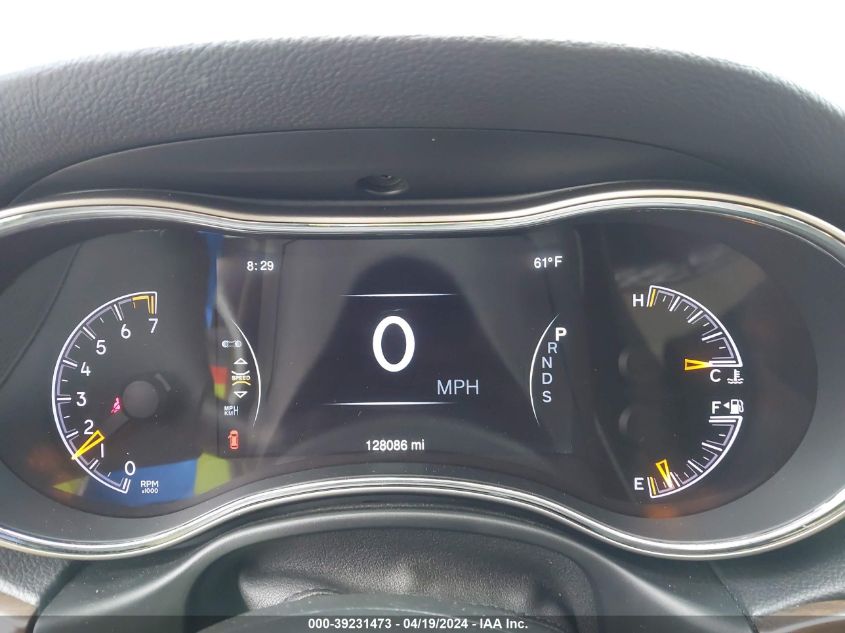 2015 Jeep Grand Cherokee Limited VIN: 1C4RJEBG1FC669851 Lot: 39231473