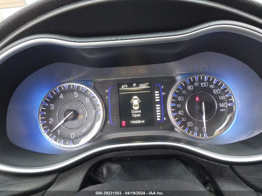 2015 Chrysler 200 Limited VIN: 1C3CCCAB7FN543271 Lot: 39231553