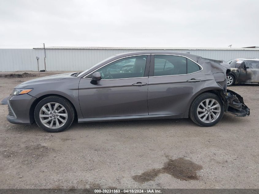 2021 Toyota Camry Le VIN: 4T1C11AK1MU579008 Lot: 39231563