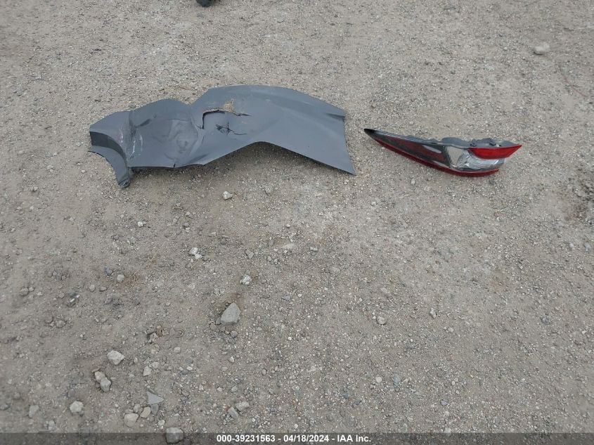 2021 Toyota Camry Le VIN: 4T1C11AK1MU579008 Lot: 39231563