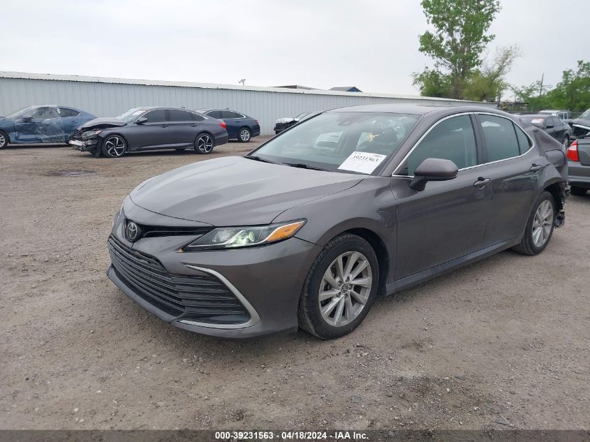 2021 Toyota Camry Le VIN: 4T1C11AK1MU579008 Lot: 39231563