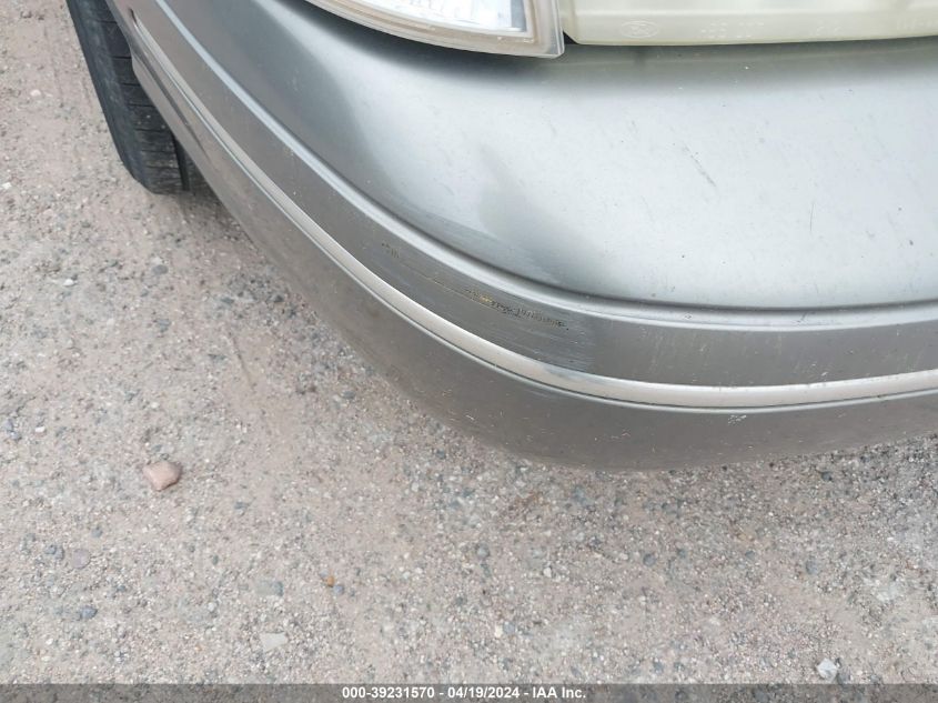 2000 Ford Crown Victoria VIN: 2FAFP73W3YX135961 Lot: 39231570