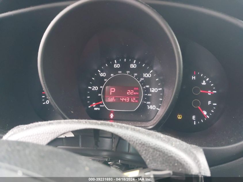 2018 Kia Soul + VIN: KNDJP3A54J7560186 Lot: 39231693