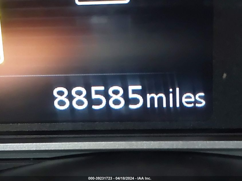 2018 Nissan Kicks Sr VIN: 3N1CP5CU9JL545397 Lot: 39231723