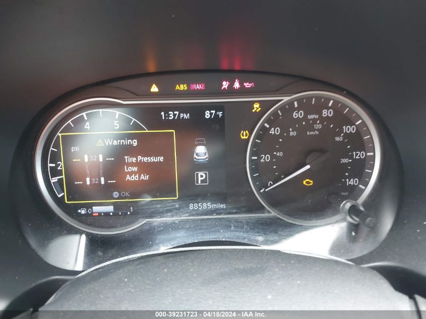 2018 Nissan Kicks Sr VIN: 3N1CP5CU9JL545397 Lot: 39231723