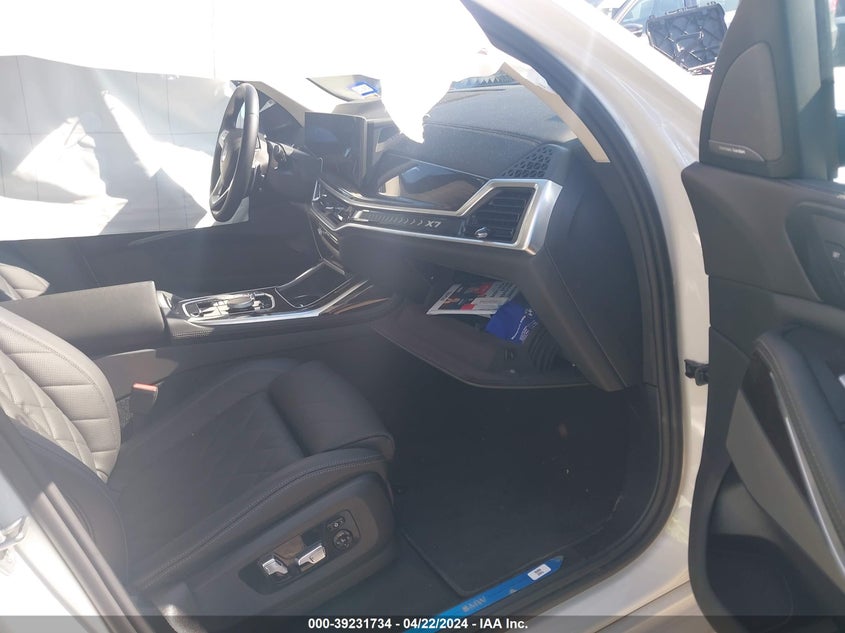 2024 BMW X7 xDrive40I VIN: 5UX23EM05R9S07742 Lot: 39231734