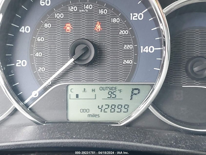 2015 Toyota Corolla Le VIN: 2T1BURHE6FC471862 Lot: 39231751