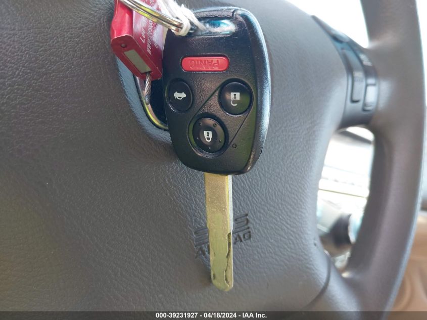 2004 Honda Accord 2.4 Lx VIN: 1HGCM56394A177079 Lot: 39231927