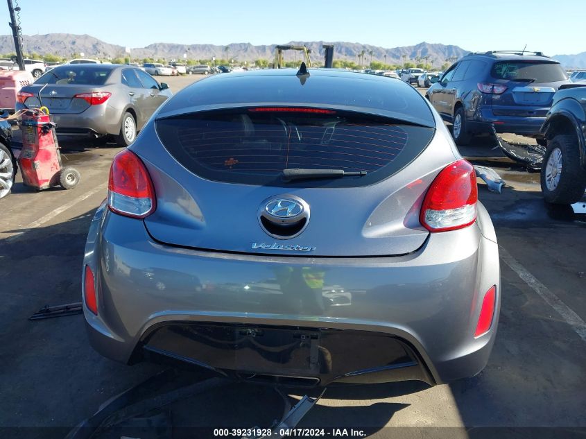 2015 Hyundai Veloster VIN: KMHTC6AD0FU225282 Lot: 39231928