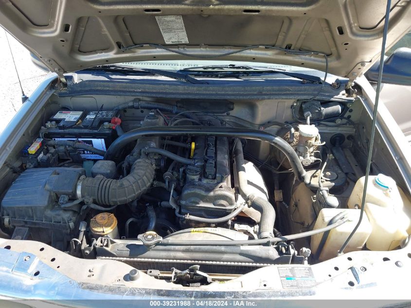 2003 Chevrolet Tracker Hard Top Base VIN: 2CNBJ13C336920889 Lot: 39231988