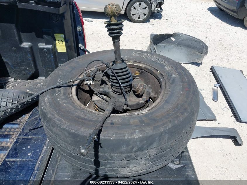 2002 Chevrolet Avalanche 1500 VIN: 3GNEK13T12G131360 Lot: 39231999