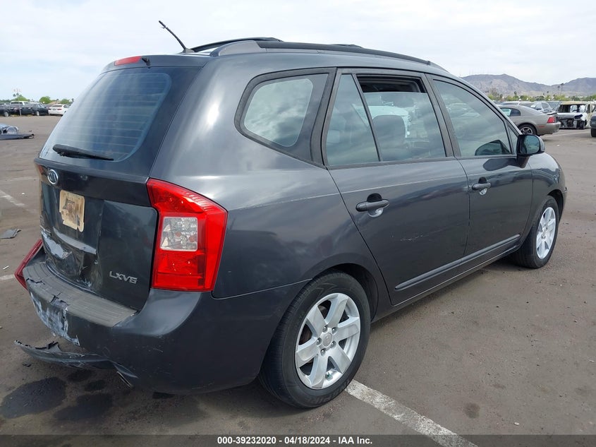 2007 Kia Rondo Lx V6 VIN: KNAFG526277086642 Lot: 39232020
