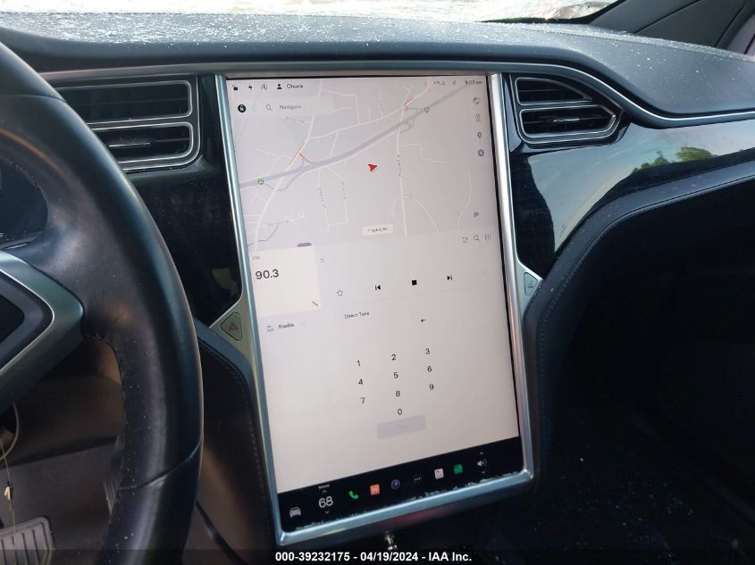 2016 Tesla Model X 60D/70D/75D/90D/P100D VIN: 5YJXCBE2XGF015063 Lot: 39232175