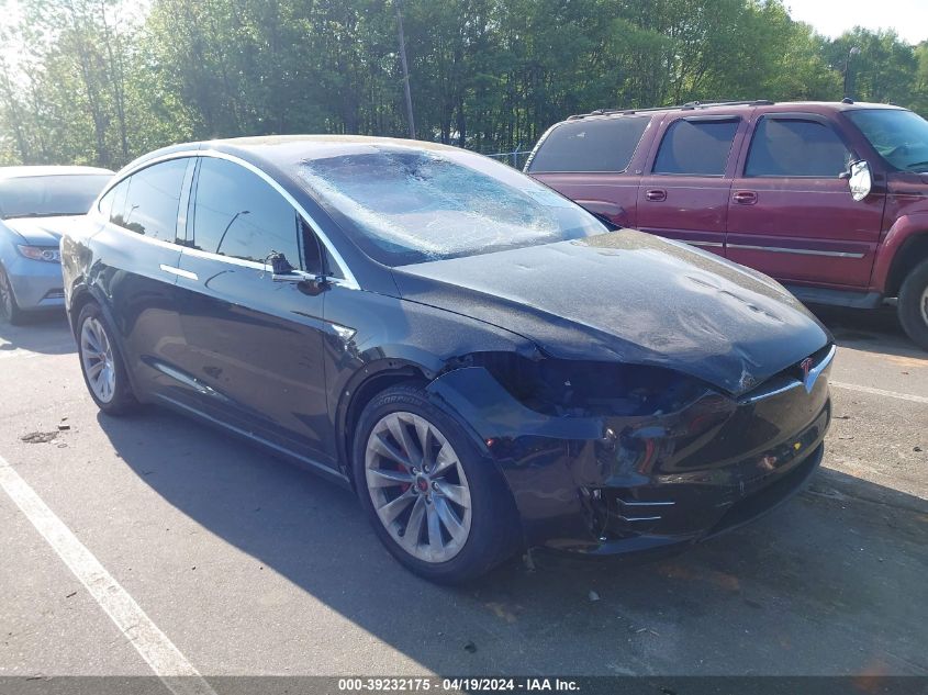 2016 Tesla Model X 60D/70D/75D/90D/P100D VIN: 5YJXCBE2XGF015063 Lot: 39232175