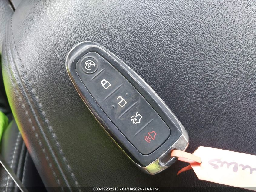 2013 Ford Taurus Sel VIN: 1FAHP2H83DG135044 Lot: 39232210