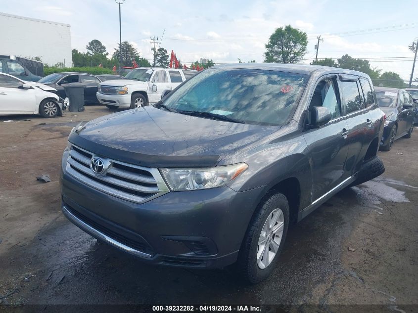2012 Toyota Highlander Base V6 VIN: 5TDBK3EHXCS136947 Lot: 39232282