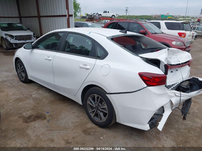 2024 Kia Forte Lxs VIN: 3KPF24AD8RE738372 Lot: 39232299