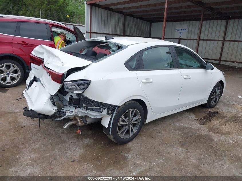 2024 Kia Forte Lxs VIN: 3KPF24AD8RE738372 Lot: 39232299