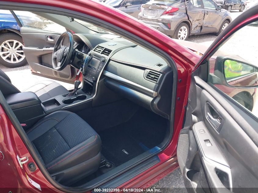 2015 Toyota Camry Se VIN: 4T1BF1FK7FU875501 Lot: 39232398