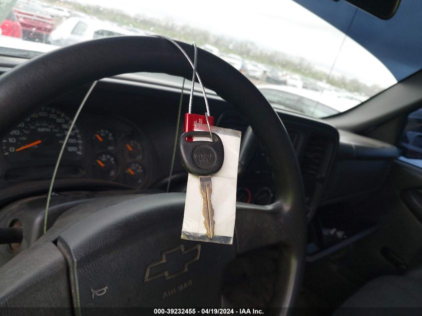 2005 Chevrolet Silverado 2500Hd Work Truck VIN: 1GCHC24U65E158484 Lot: 39232455