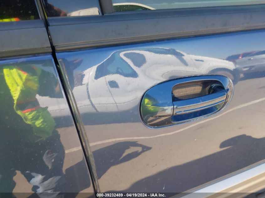 2006 Ford Expedition Eddie Bauer/King Ranch VIN: 1FMFU18506LA35659 Lot: 39232489