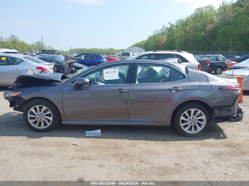 2021 Toyota Camry Le VIN: 4T1C11AK9MU562649 Lot: 39232549