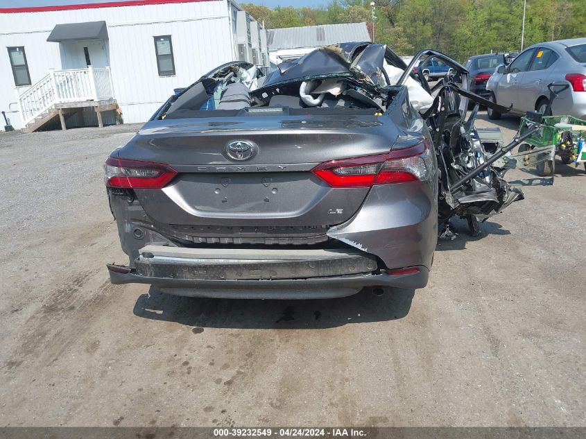 2021 Toyota Camry Le VIN: 4T1C11AK9MU562649 Lot: 39232549