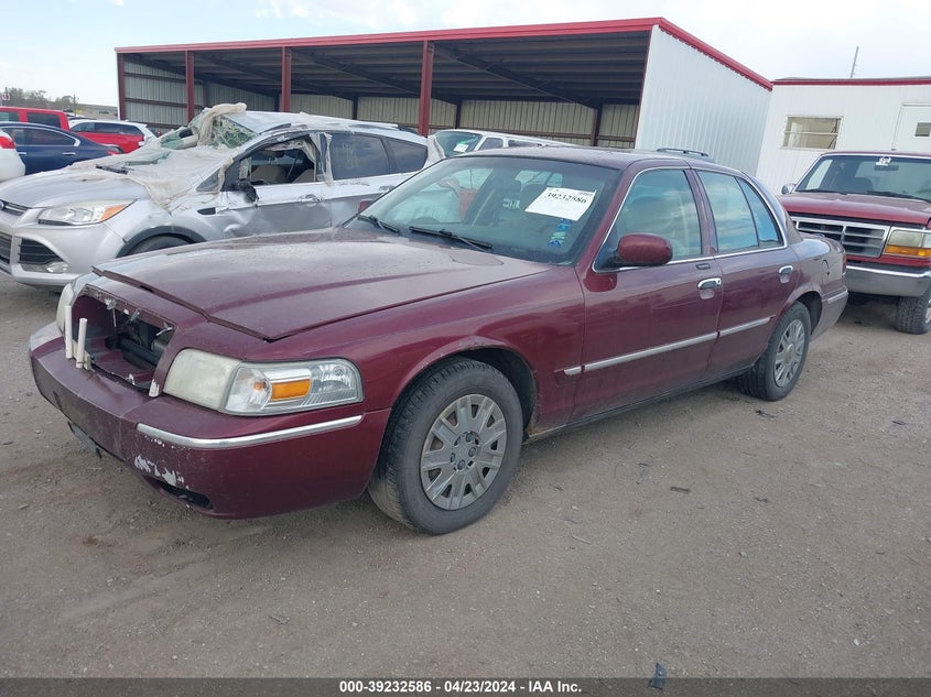 2007 Mercury Grand Marquis Gs VIN: 2MEFM74V27X619190 Lot: 39232586