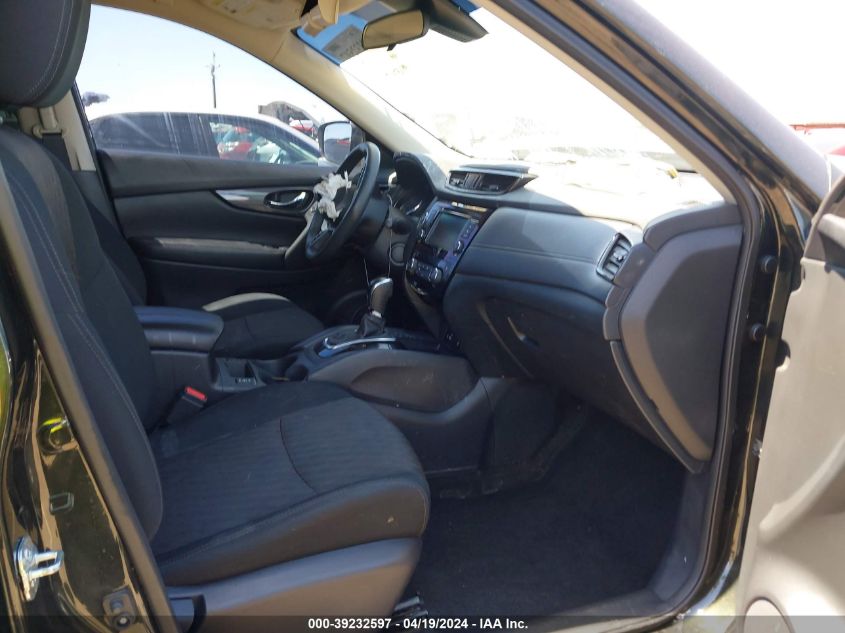 2019 Nissan Rogue Sv VIN: 5N1AT2MTXKC700777 Lot: 39232597