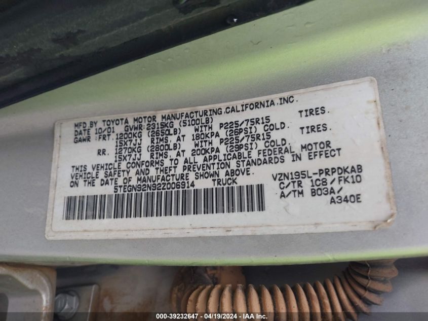 2002 Toyota Tacoma Prerunner V6 VIN: 5TEGN92N92Z006914 Lot: 39232647