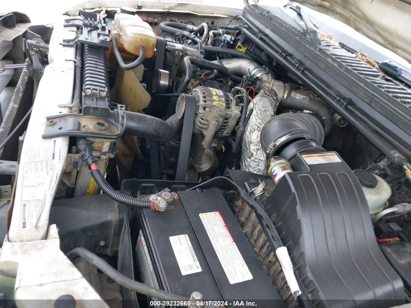 2001 Ford F-350 Lariat/Xl/Xlt VIN: 1FTSW30F51EC82525 Lot: 39232665