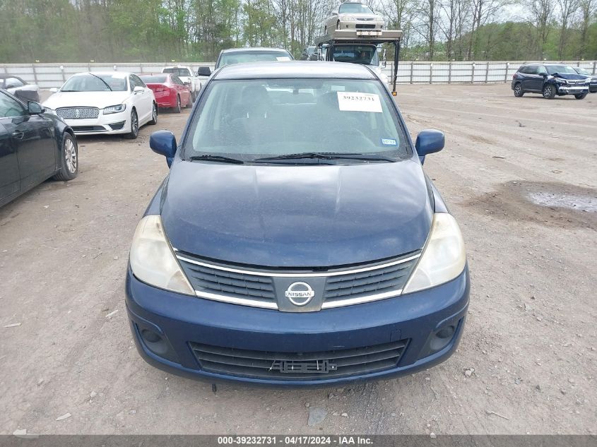 2007 Nissan Versa 1.8S VIN: 3N1BC11E77L418474 Lot: 39232731