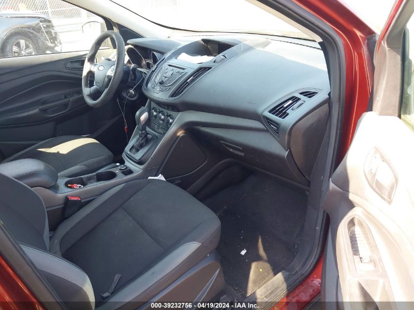2015 Ford Escape S VIN: 1FMCU0F73FUA03252 Lot: 39232756