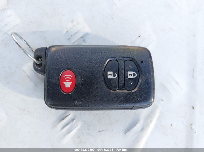 2014 Toyota Prius Three VIN: JTDKN3DU2E1833485 Lot: 39232800