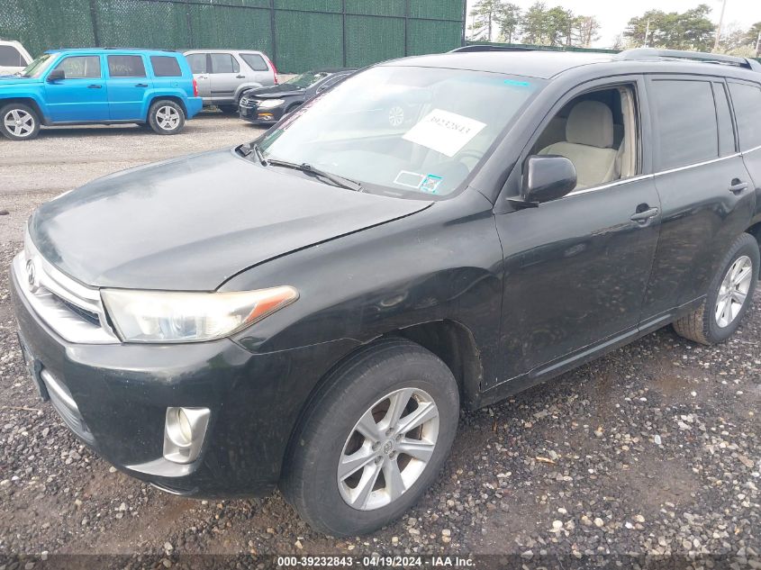 2012 Toyota Highlander Hybrid Base V6 VIN: JTEBC3EH1C2010086 Lot: 39232843