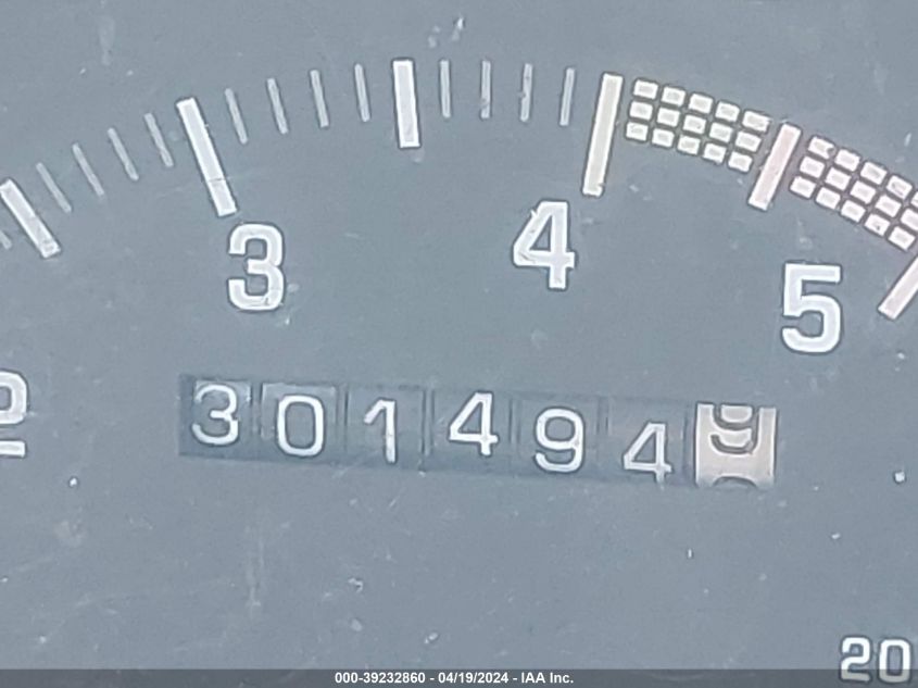 1992 Chevrolet Gmt-400 C1500 VIN: 2GCEC19Z2N1228274 Lot: 39232860