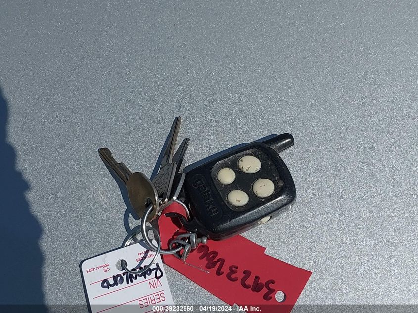 1992 Chevrolet Gmt-400 C1500 VIN: 2GCEC19Z2N1228274 Lot: 39232860