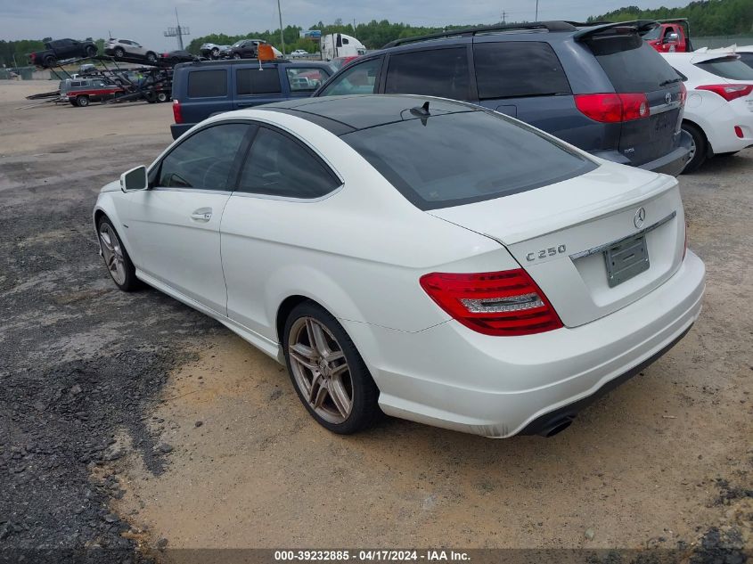 WDDGJ4HB4CF852982 | 2012 MERCEDES-BENZ C 250