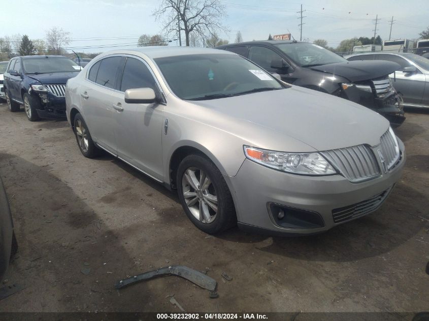 2009 Lincoln Mks VIN: 1LNHM93R99G620609 Lot: 39232902