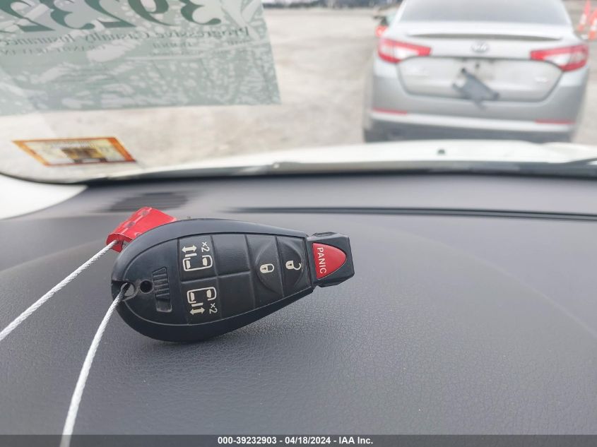 2010 Dodge Grand Caravan Sxt VIN: 2D4RN5D13AR196342 Lot: 39232903