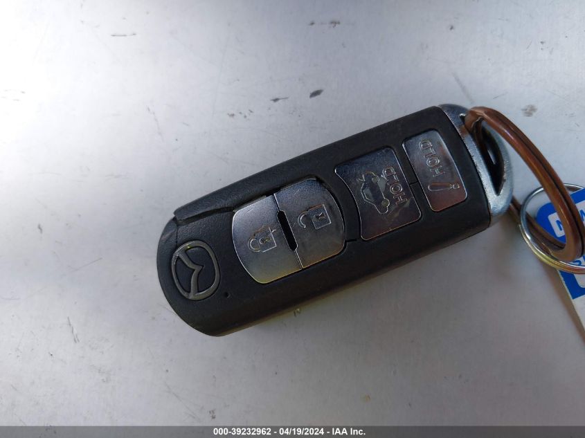 2017 Mazda Mazda3 Touring VIN: 3MZBN1V73HM121438 Lot: 39232962