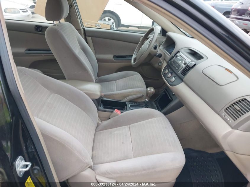 2005 Toyota Camry Le VIN: 4T1BE30K95U391092 Lot: 39233124