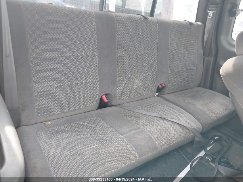 2002 Ford F-150 Lariat/Xl/Xlt VIN: 1FTRX18L62NB20415 Lot: 39233133