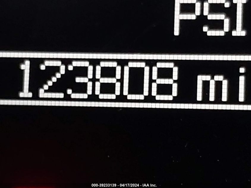 2011 Jeep Grand Cherokee Overland VIN: 1J4RR6GT7BC627743 Lot: 39233139