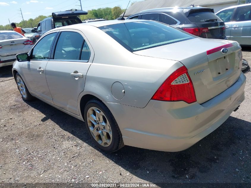 2010 Ford Fusion Se VIN: 3FAHP0HA1AR354533 Lot: 39233231