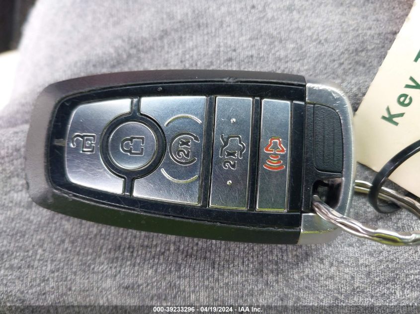 2018 Ford Edge Titanium VIN: 2FMPK4K82JBC21940 Lot: 39233296