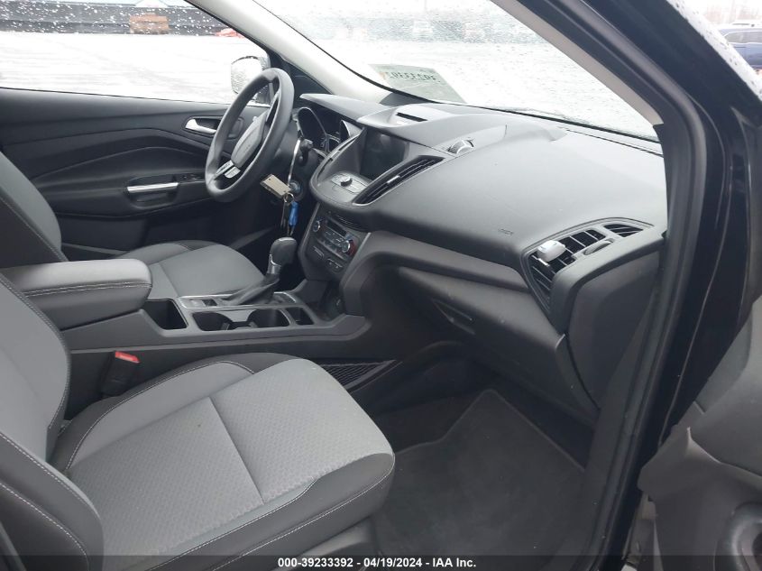 2017 Ford Escape Se VIN: 1FMCU9GD5HUD36760 Lot: 39233392