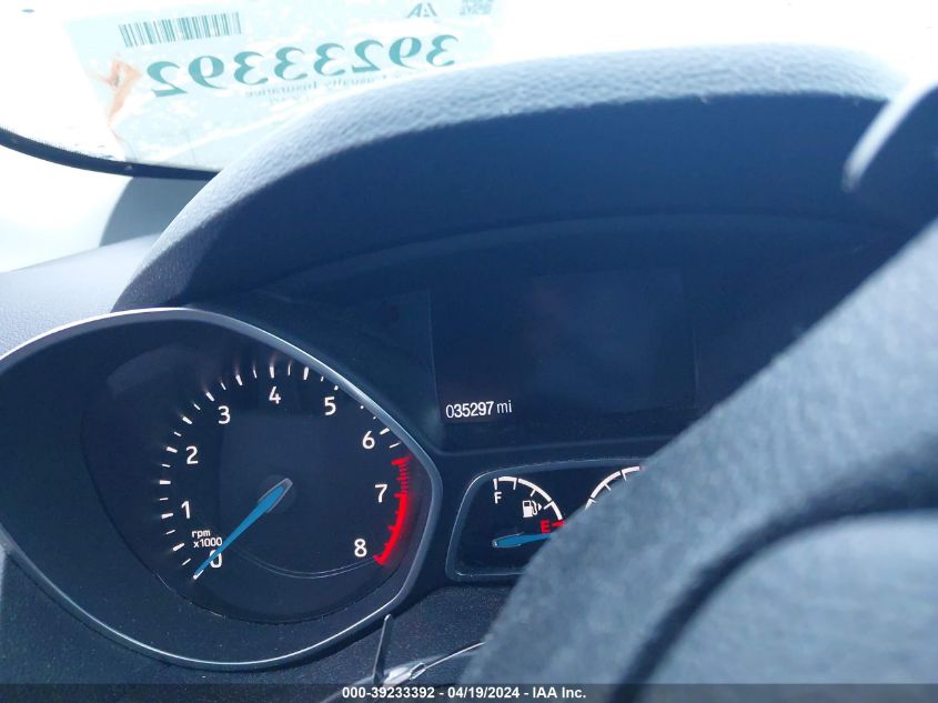 2017 Ford Escape Se VIN: 1FMCU9GD5HUD36760 Lot: 39233392