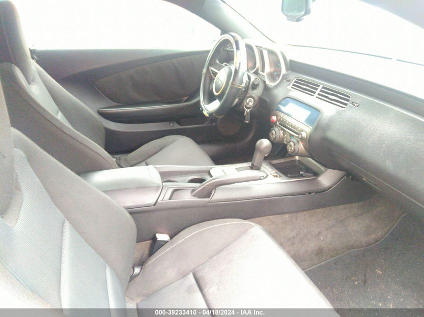 2010 Chevrolet Camaro 1Lt VIN: 2G1FB1EV1A9106424 Lot: 39233410